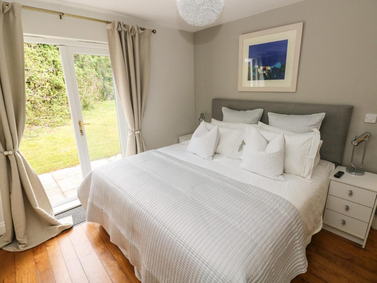 Seashells Apartment เท็นบี ภายนอก รูปภาพ