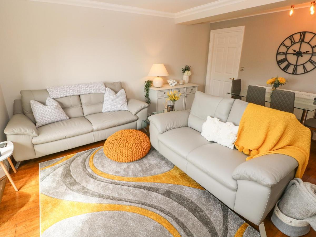 Seashells Apartment เท็นบี ภายนอก รูปภาพ